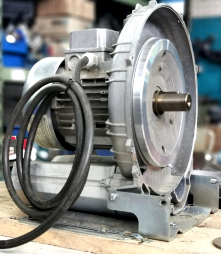 Reparatur und Service