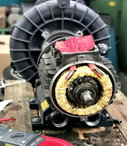 Reparatur und Service